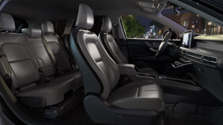 2026 Lincoln Lincoln Corsair® Internal Image 1